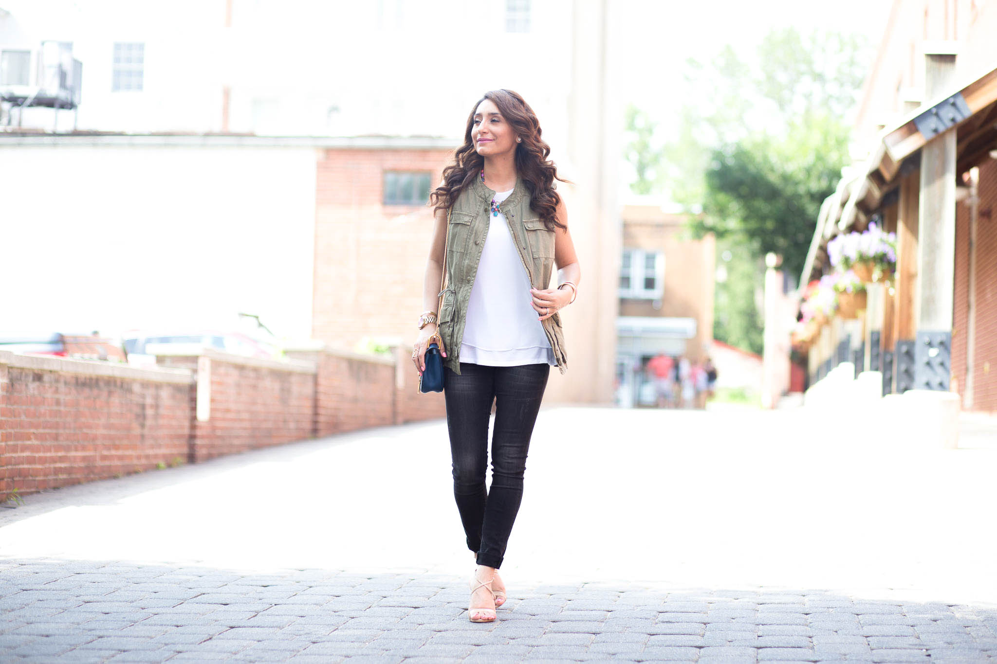 Army green deals vest outfit